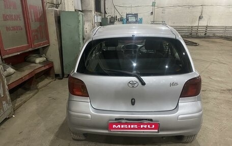 Toyota Vitz, 2002 год, 487 000 рублей, 2 фотография