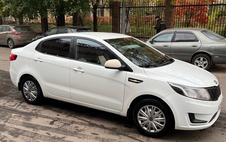 KIA Rio III рестайлинг, 2015 год, 750 000 рублей, 4 фотография