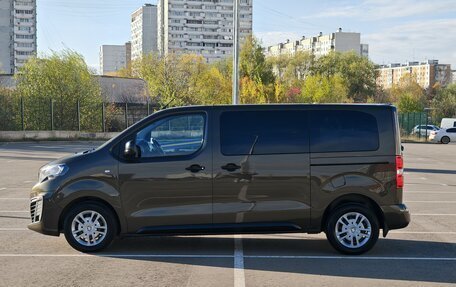 Peugeot Traveller I, 2018 год, 2 650 000 рублей, 4 фотография