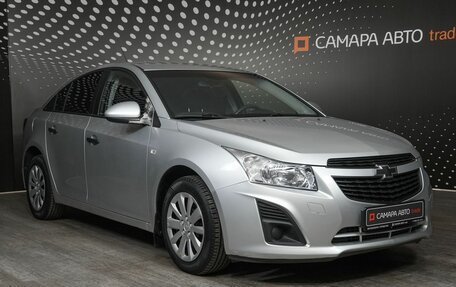 Chevrolet Cruze II, 2013 год, 776 000 рублей, 3 фотография