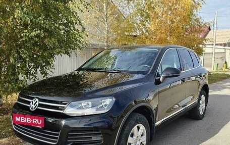 Volkswagen Touareg III, 2013 год, 2 300 000 рублей, 6 фотография