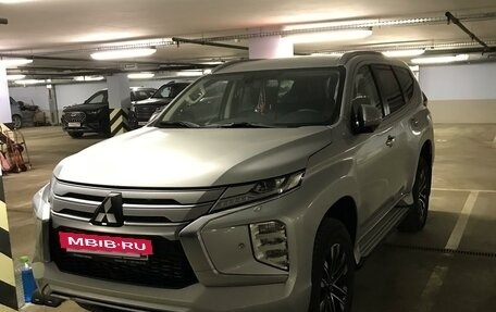 Mitsubishi Pajero Sport III рестайлинг, 2022 год, 5 550 000 рублей, 5 фотография