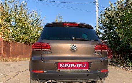 Volkswagen Tiguan I, 2015 год, 2 000 000 рублей, 13 фотография