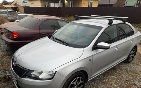 Skoda Rapid I, 2014 год, 850 000 рублей, 5 фотография