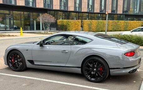 Bentley Continental GT III, 2022 год, 31 500 000 рублей, 4 фотография