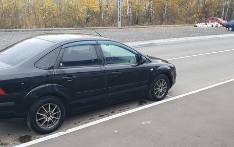 Ford Focus II рестайлинг, 2006 год, 410 000 рублей, 3 фотография