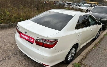 Toyota Camry, 2015 год, 1 900 000 рублей, 2 фотография