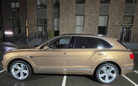 Bentley Bentayga I, 2015 год, 11 250 000 рублей, 7 фотография