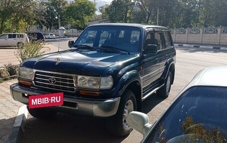 Toyota Land Cruiser 80 рестайлинг, 1996 год, 6 000 000 рублей, 2 фотография