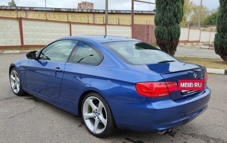 BMW 3 серия, 2011 год, 1 580 000 рублей, 3 фотография