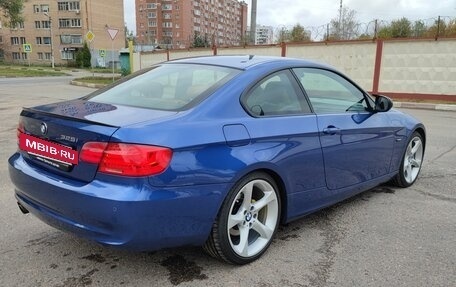 BMW 3 серия, 2011 год, 1 580 000 рублей, 5 фотография