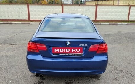 BMW 3 серия, 2011 год, 1 580 000 рублей, 4 фотография