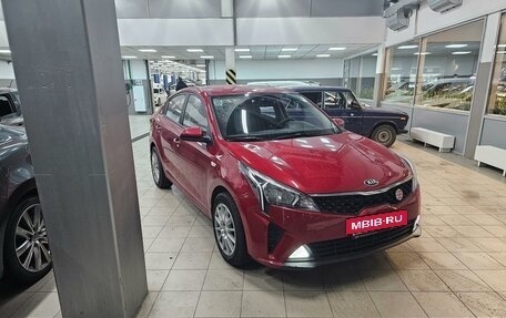 KIA Rio IV, 2021 год, 1 800 000 рублей, 2 фотография