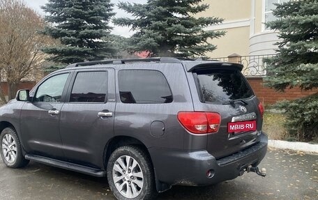 Toyota Sequoia II рестайлинг, 2017 год, 6 500 000 рублей, 4 фотография