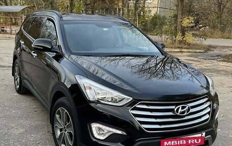 Hyundai Santa Fe III рестайлинг, 2015 год, 2 290 000 рублей, 2 фотография