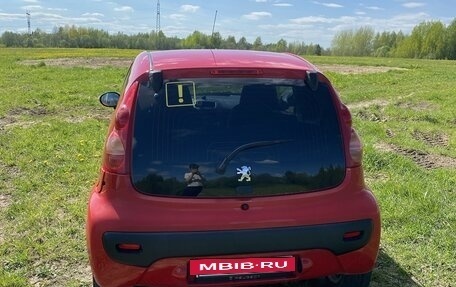 Peugeot 107 I рестайлинг, 2008 год, 399 999 рублей, 13 фотография