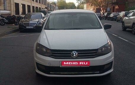 Volkswagen Polo VI (EU Market), 2016 год, 505 000 рублей, 2 фотография