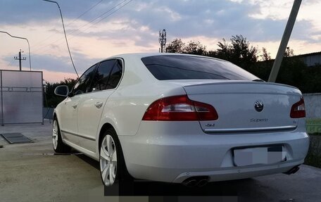 Skoda Superb III рестайлинг, 2012 год, 1 700 000 рублей, 2 фотография