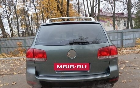 Volkswagen Touareg III, 2006 год, 850 000 рублей, 2 фотография