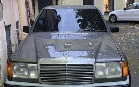 Mercedes-Benz W124, 1988 год, 649 000 рублей, 3 фотография