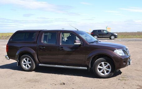 Nissan Navara (Frontier), 2011 год, 1 650 000 рублей, 2 фотография