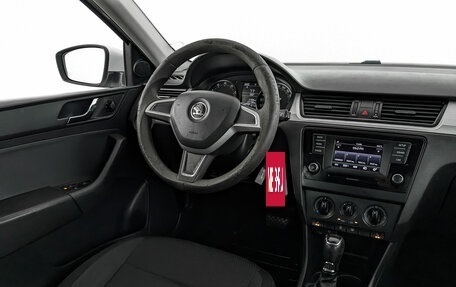 Skoda Rapid I, 2015 год, 915 000 рублей, 21 фотография