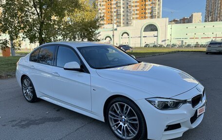 BMW 3 серия, 2018 год, 3 080 000 рублей, 5 фотография