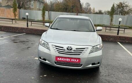 Toyota Camry, 2007 год, 880 000 рублей, 4 фотография