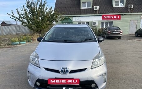 Toyota Prius, 2012 год, 895 000 рублей, 5 фотография