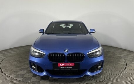 BMW 1 серия, 2018 год, 2 200 000 рублей, 2 фотография