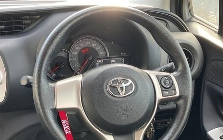 Toyota Vitz, 2016 год, 900 555 рублей, 19 фотография