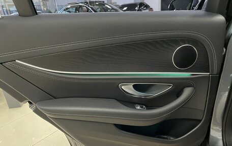 Mercedes-Benz E-Класс, 2019 год, 4 047 000 рублей, 14 фотография