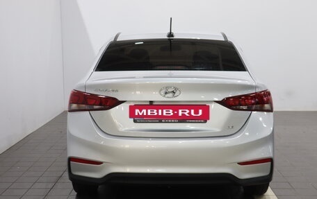 Hyundai Solaris II рестайлинг, 2018 год, 1 353 000 рублей, 2 фотография