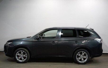 Mitsubishi Outlander III рестайлинг 3, 2014 год, 1 795 000 рублей, 7 фотография