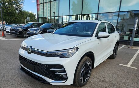 Volkswagen Tiguan, 2024 год, 6 685 000 рублей, 1 фотография