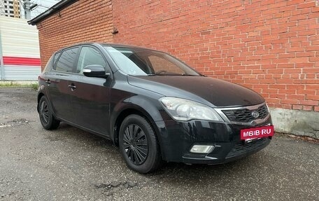 KIA cee'd I рестайлинг, 2011 год, 745 000 рублей, 2 фотография