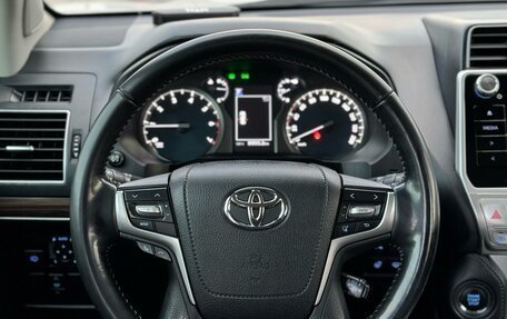 Toyota Land Cruiser Prado 150 рестайлинг 2, 2020 год, 4 980 000 рублей, 16 фотография