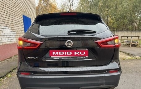 Nissan Qashqai, 2021 год, 2 890 000 рублей, 2 фотография