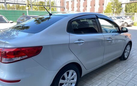 KIA Rio III рестайлинг, 2016 год, 1 345 000 рублей, 33 фотография