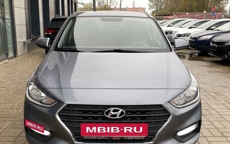 Hyundai Solaris II рестайлинг, 2018 год, 1 595 000 рублей, 2 фотография