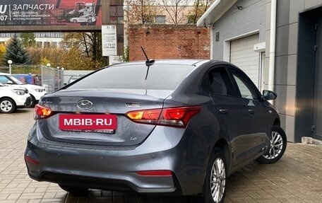 Hyundai Solaris II рестайлинг, 2018 год, 1 595 000 рублей, 35 фотография