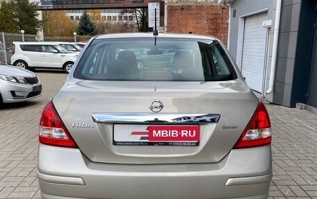 Nissan Tiida, 2010 год, 999 000 рублей, 6 фотография