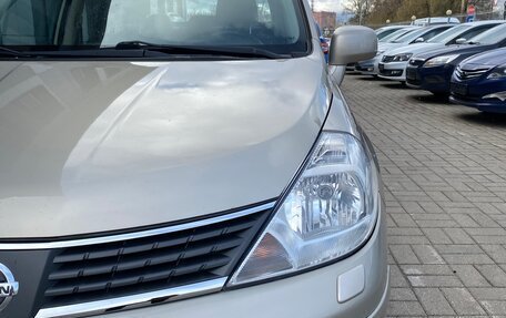 Nissan Tiida, 2010 год, 999 000 рублей, 31 фотография