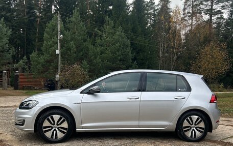 Volkswagen Golf VII, 2019 год, 2 120 000 рублей, 2 фотография