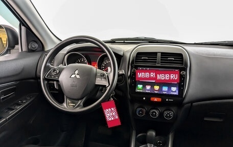 Mitsubishi ASX I рестайлинг, 2013 год, 1 320 000 рублей, 26 фотография