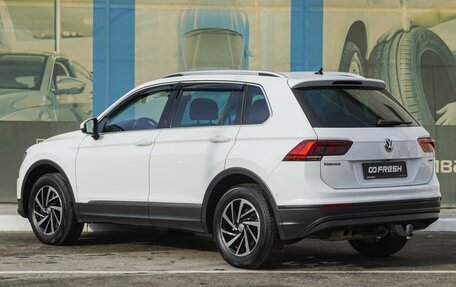 Volkswagen Tiguan II, 2018 год, 2 859 000 рублей, 2 фотография