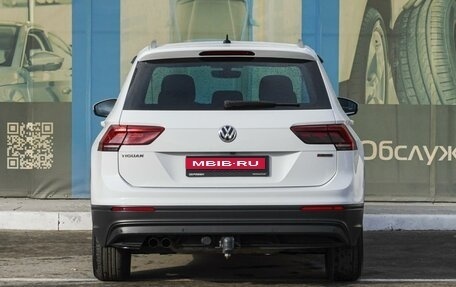 Volkswagen Tiguan II, 2018 год, 2 859 000 рублей, 4 фотография