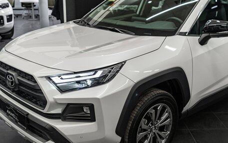 Toyota RAV4, 2024 год, 4 599 000 рублей, 2 фотография