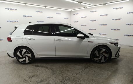 Volkswagen Golf GTI, 2021 год, 3 800 000 рублей, 8 фотография