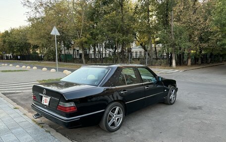 Mercedes-Benz E-Класс, 1993 год, 740 000 рублей, 6 фотография